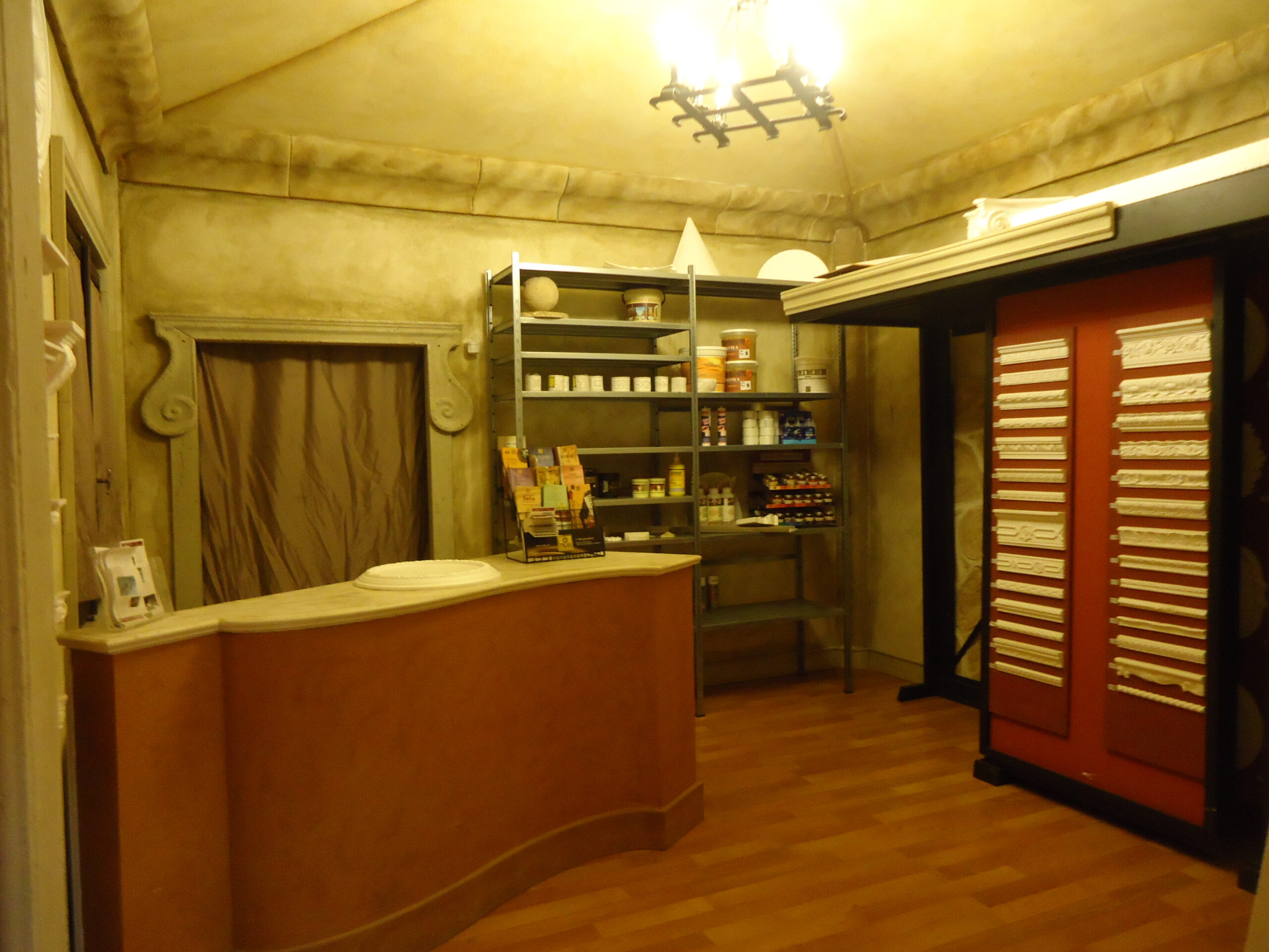 esposizione laboratorio Quartu Sant'Elena Cagliari