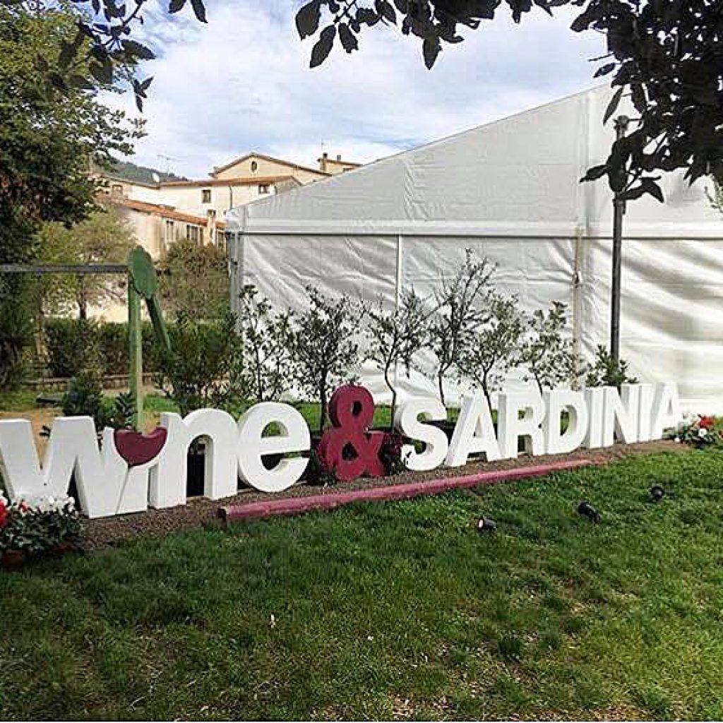 Wine&sardinia3