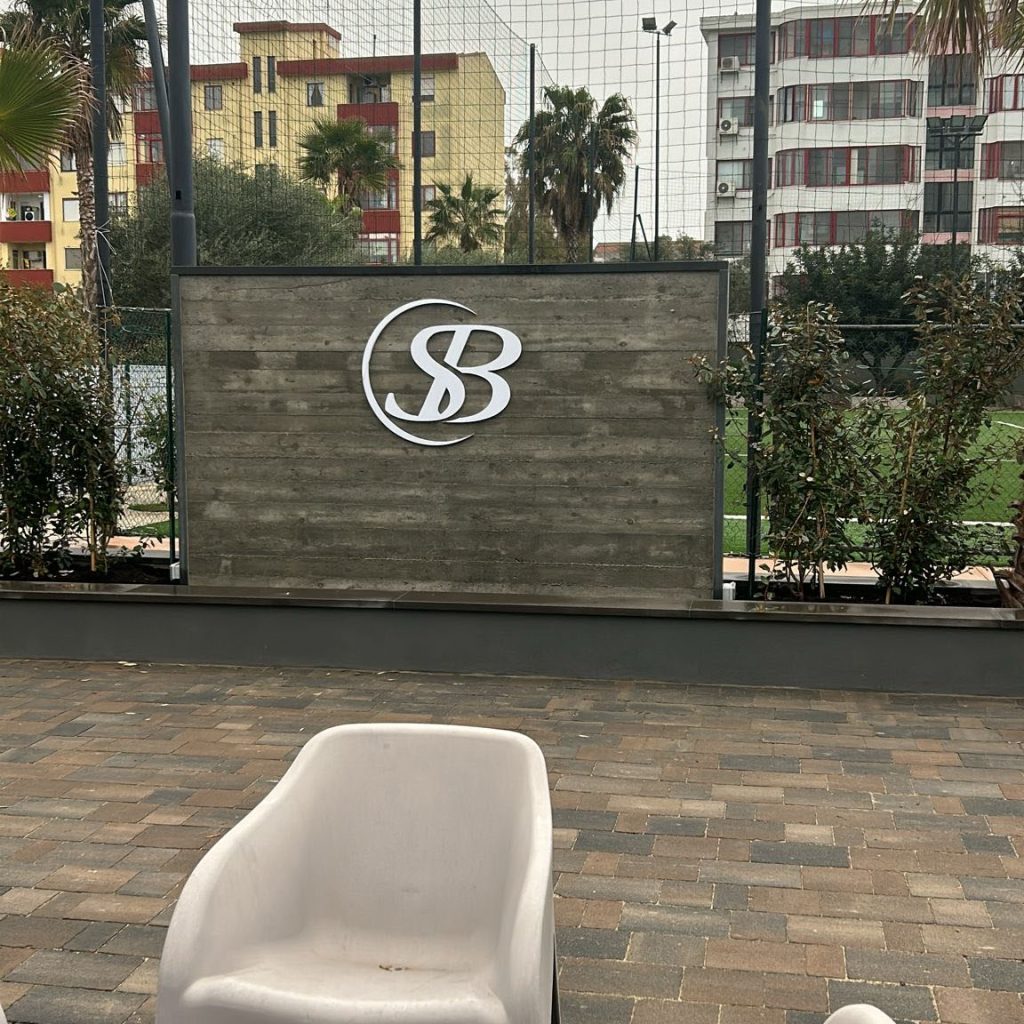 f226877b-b94f-4662-b2b1-aae9dd28321d